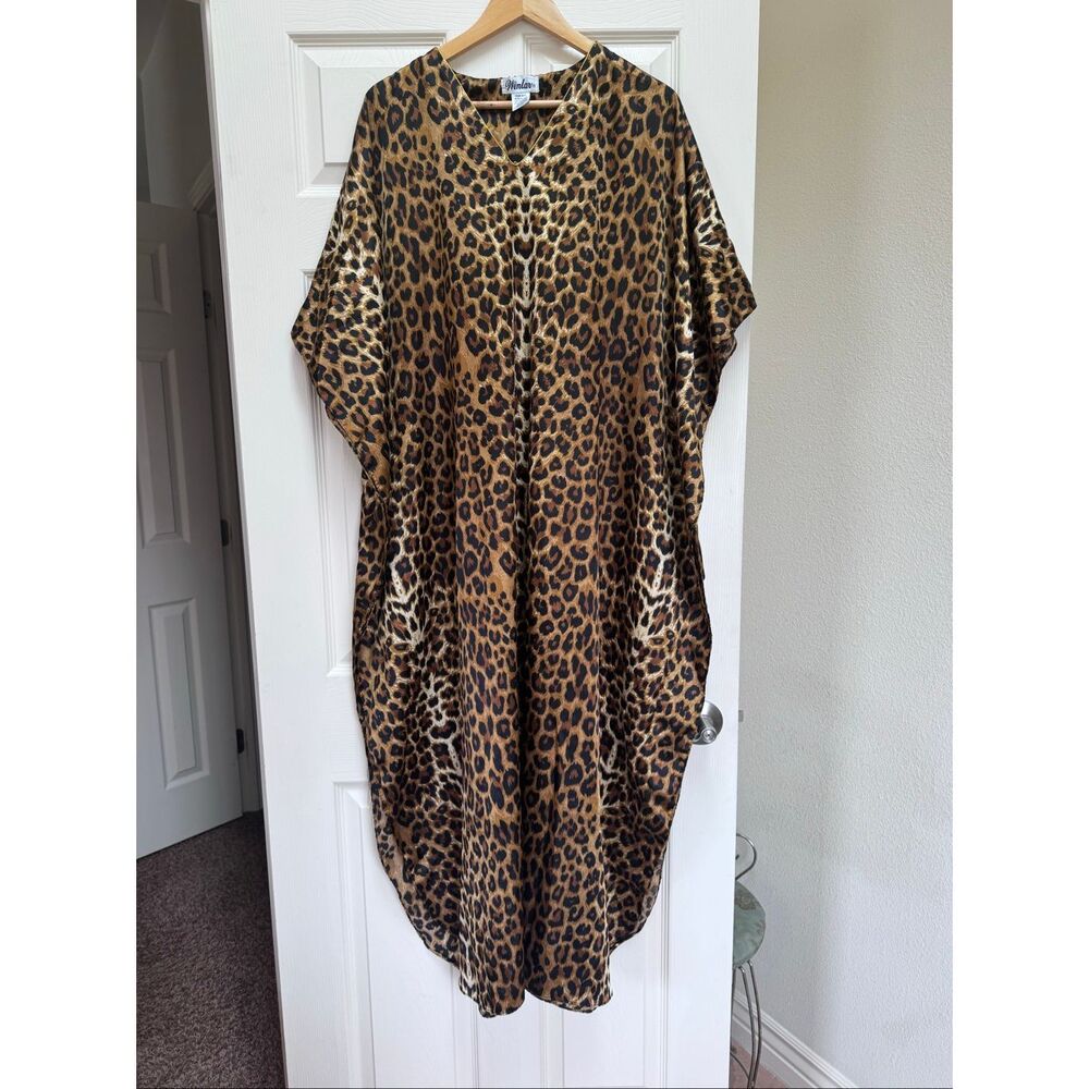 Winlar cheetah silky satin kaftan full length moo moo nightgown v-neck osfm